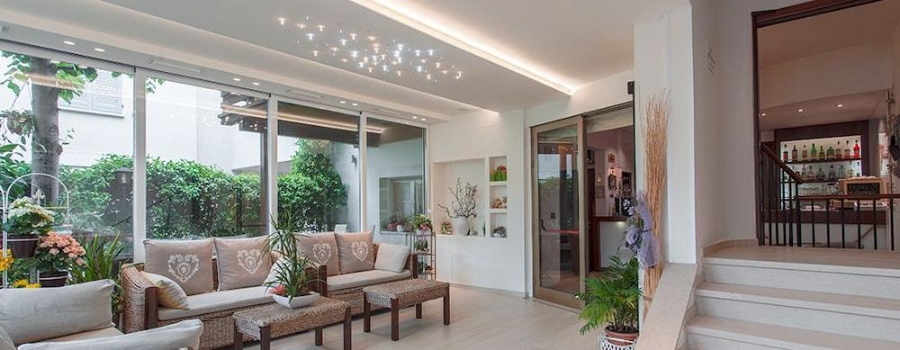 B&B Airone Cervia - Camere E Appartamenti Exterior photo