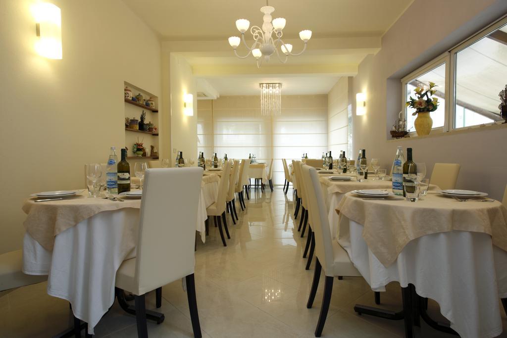 B&B Airone Cervia - Camere E Appartamenti Exterior photo